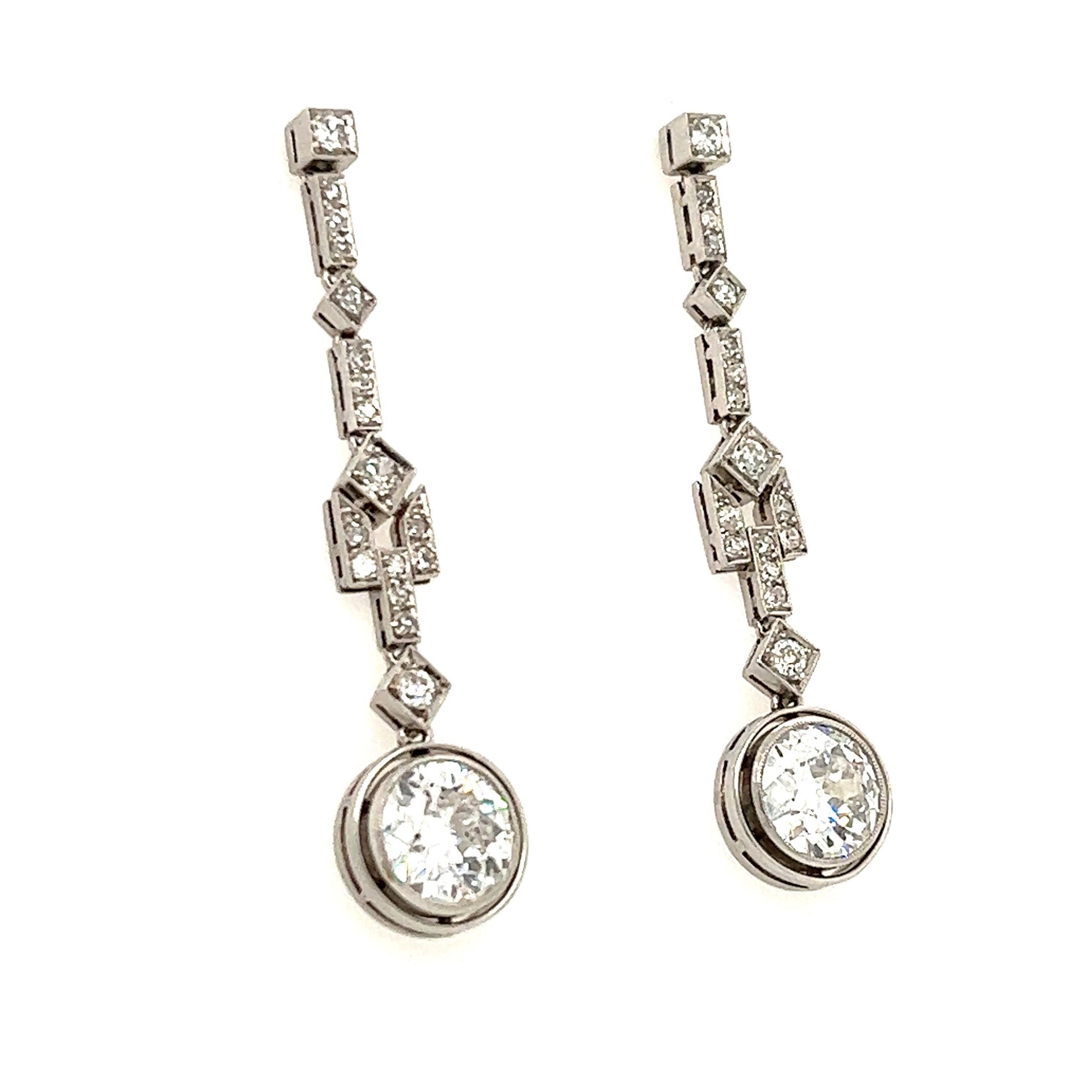 Art Deco French Made Diamond Dangling Platinum Earrings