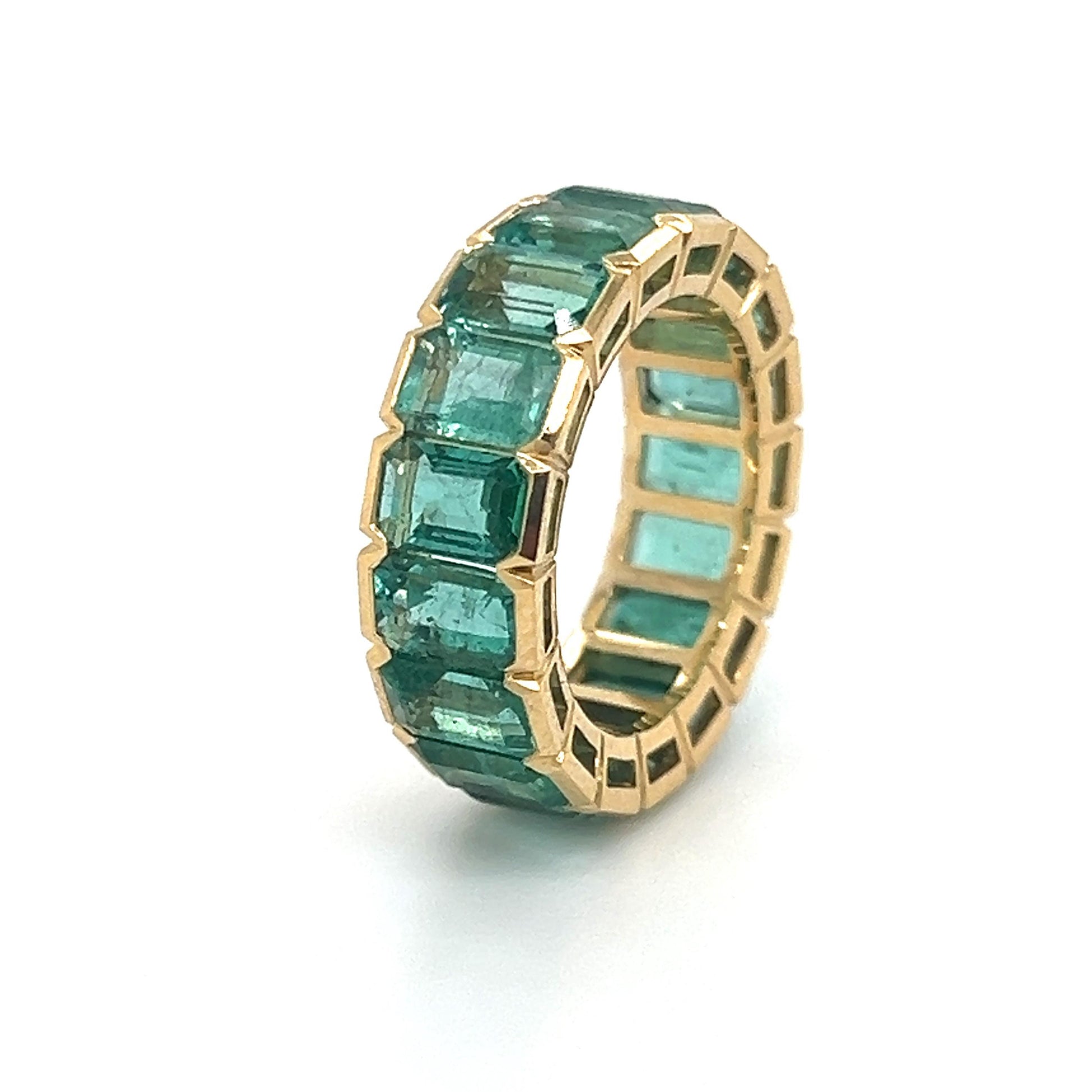 Colombian Emerald Gemstone 9.35 Carat Bezel Set Eternity Ring 18k Yellow Gold