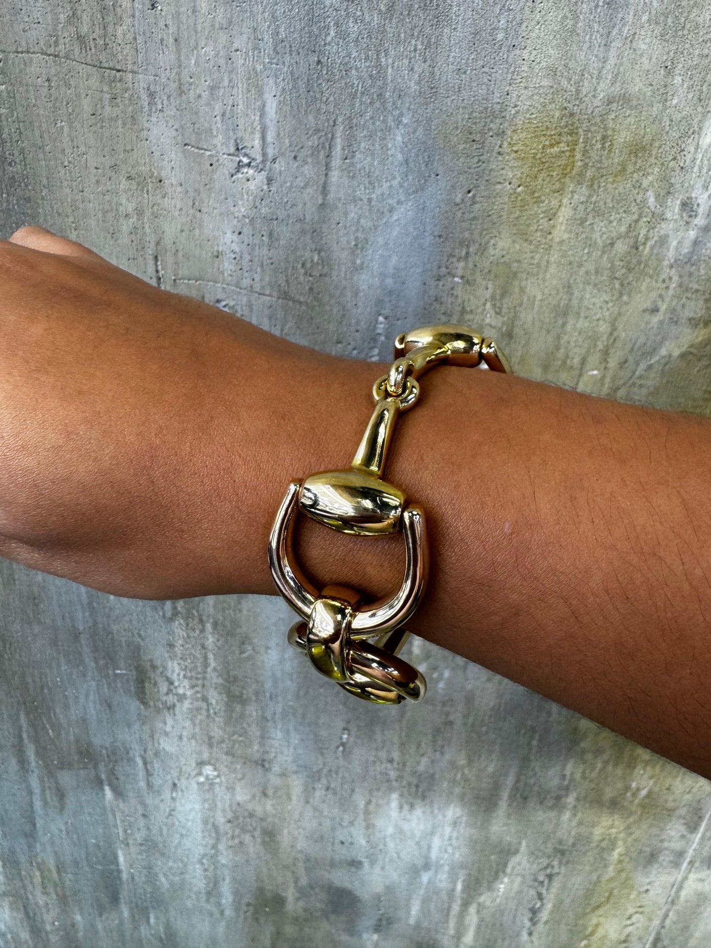 Gucci 18 Karat Yellow Gold Horsebit Vintage Link Bracelet 65.2 grams