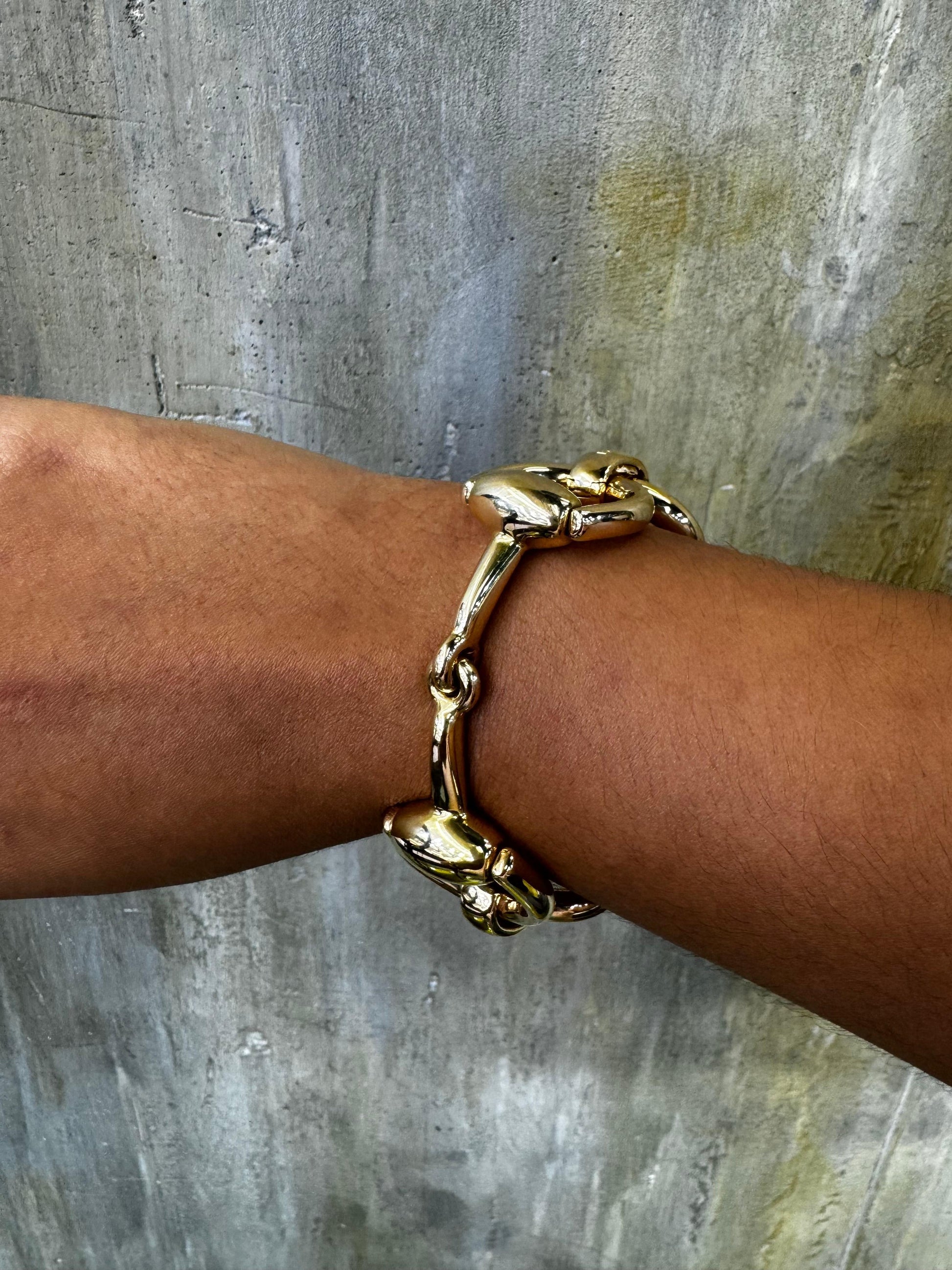 Gucci 18 Karat Yellow Gold Horsebit Vintage Link Bracelet 65.2 grams