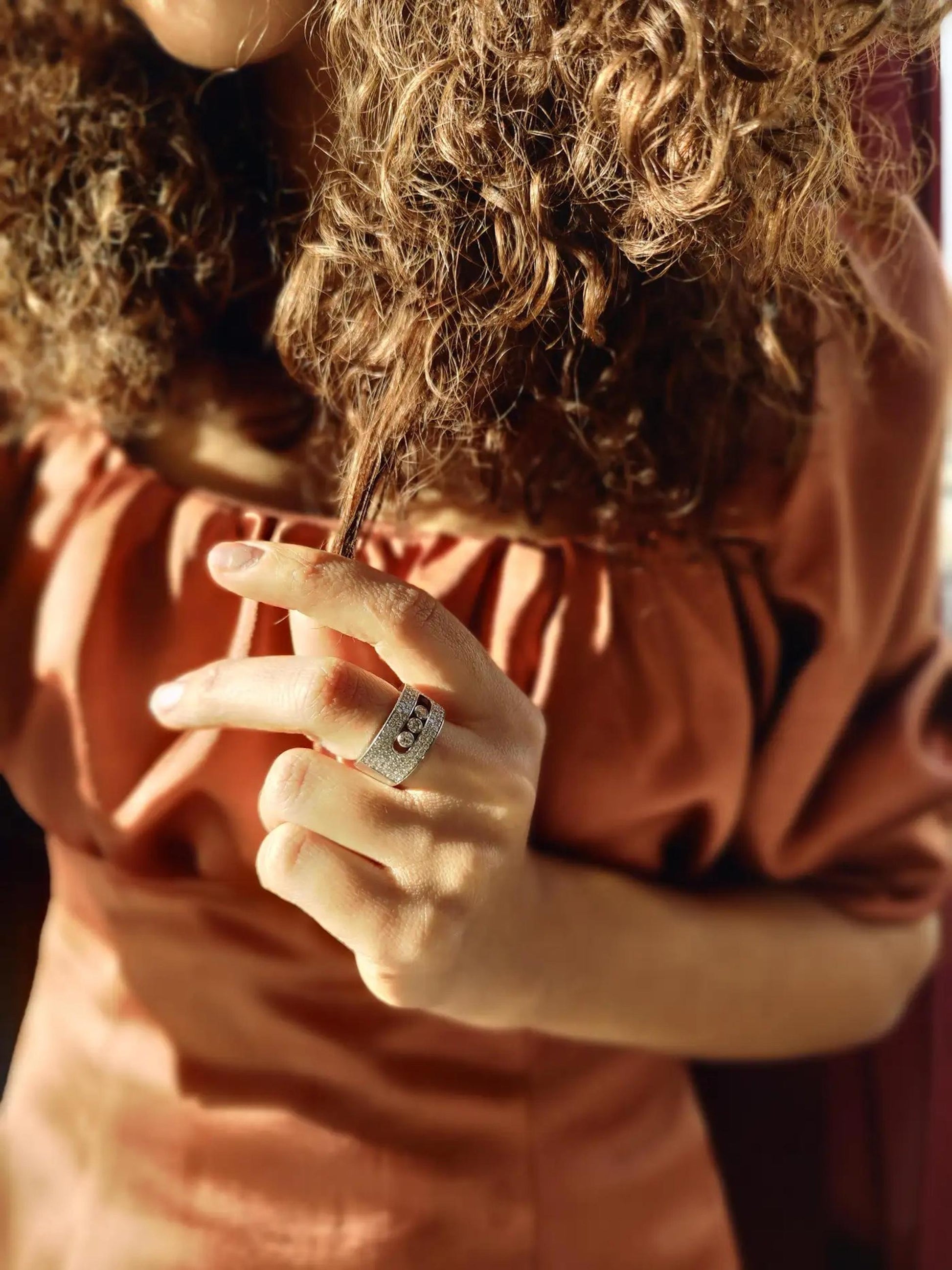 Messika Paris "Move Joaillerie" Rolling Diamond Wide Band Ring 18k White Gold