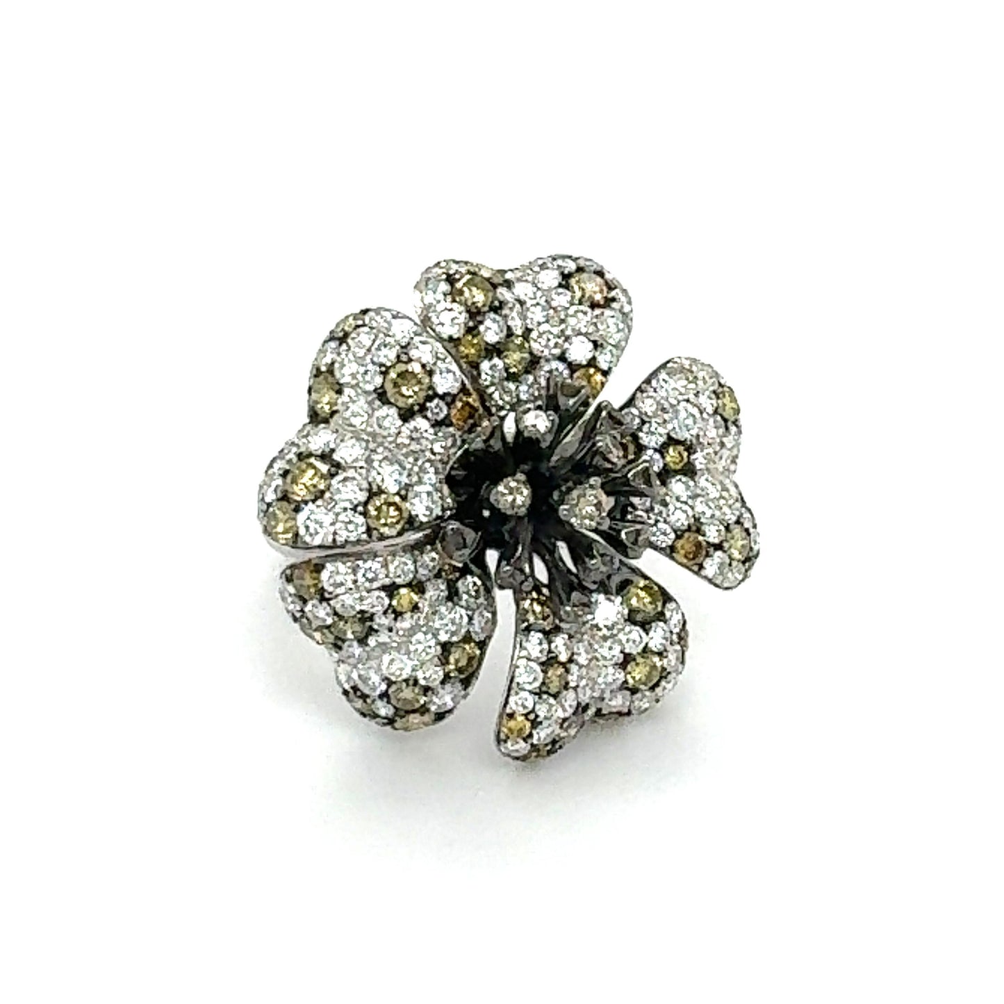 Modern Diamond Floral Ring 2.66 Carat White & Champagne 18k White gold
