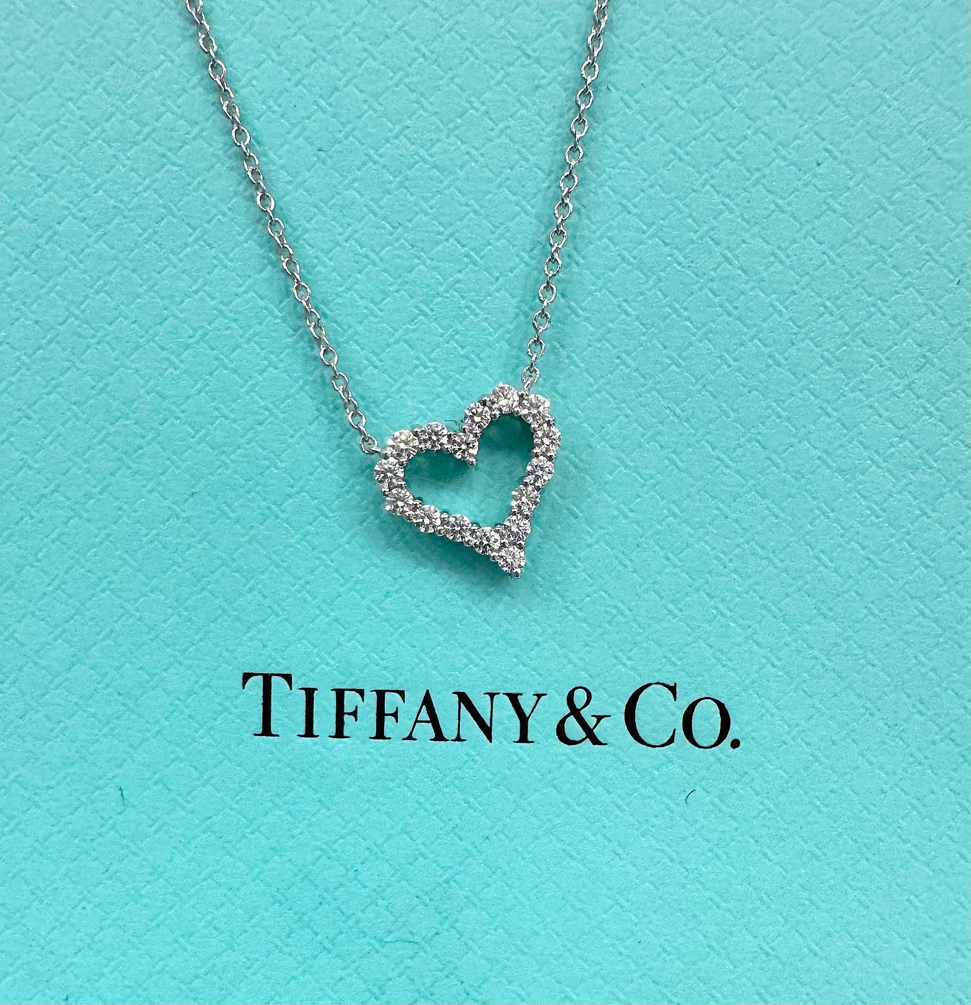 Tiffany & Co. Platinum 950 Diamond Heart Pendant Necklace 0.25 Carat