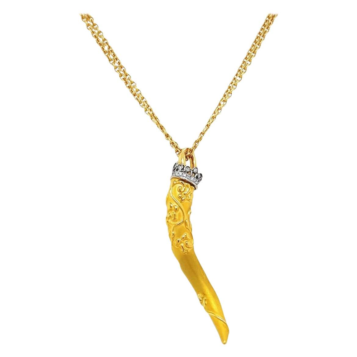 Carrera y Carrera Diamond Cornicello Italian Horn with Crown 18k Yellow Gold