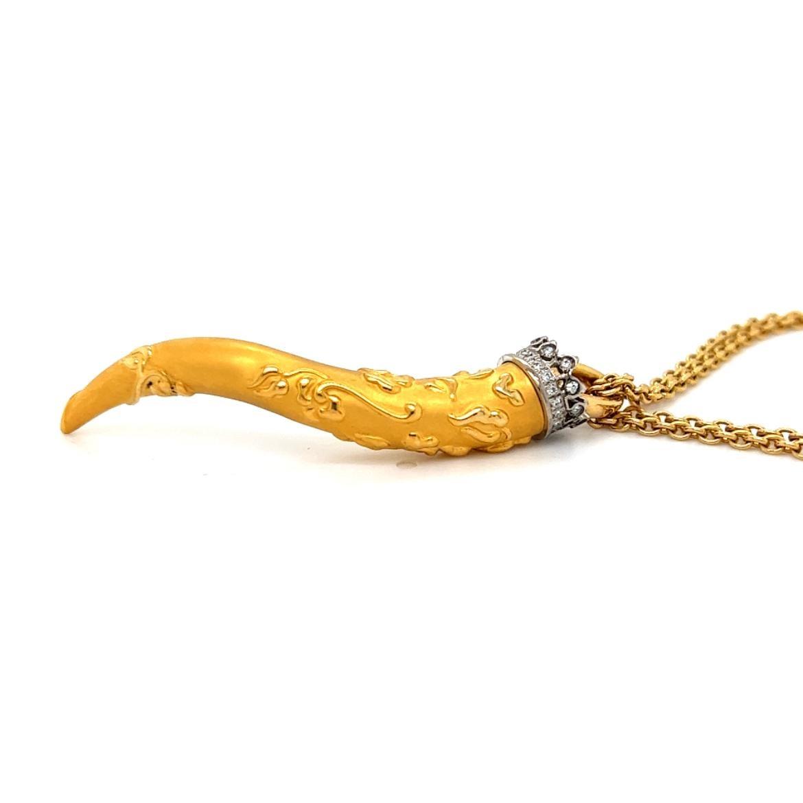 Carrera y Carrera Diamond Cornicello Italian Horn with Crown 18k Yellow Gold