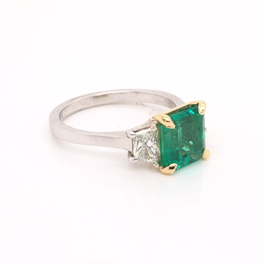 Colombian Emerald & Diamond 18k White Gold Ring 2.80 Tcw