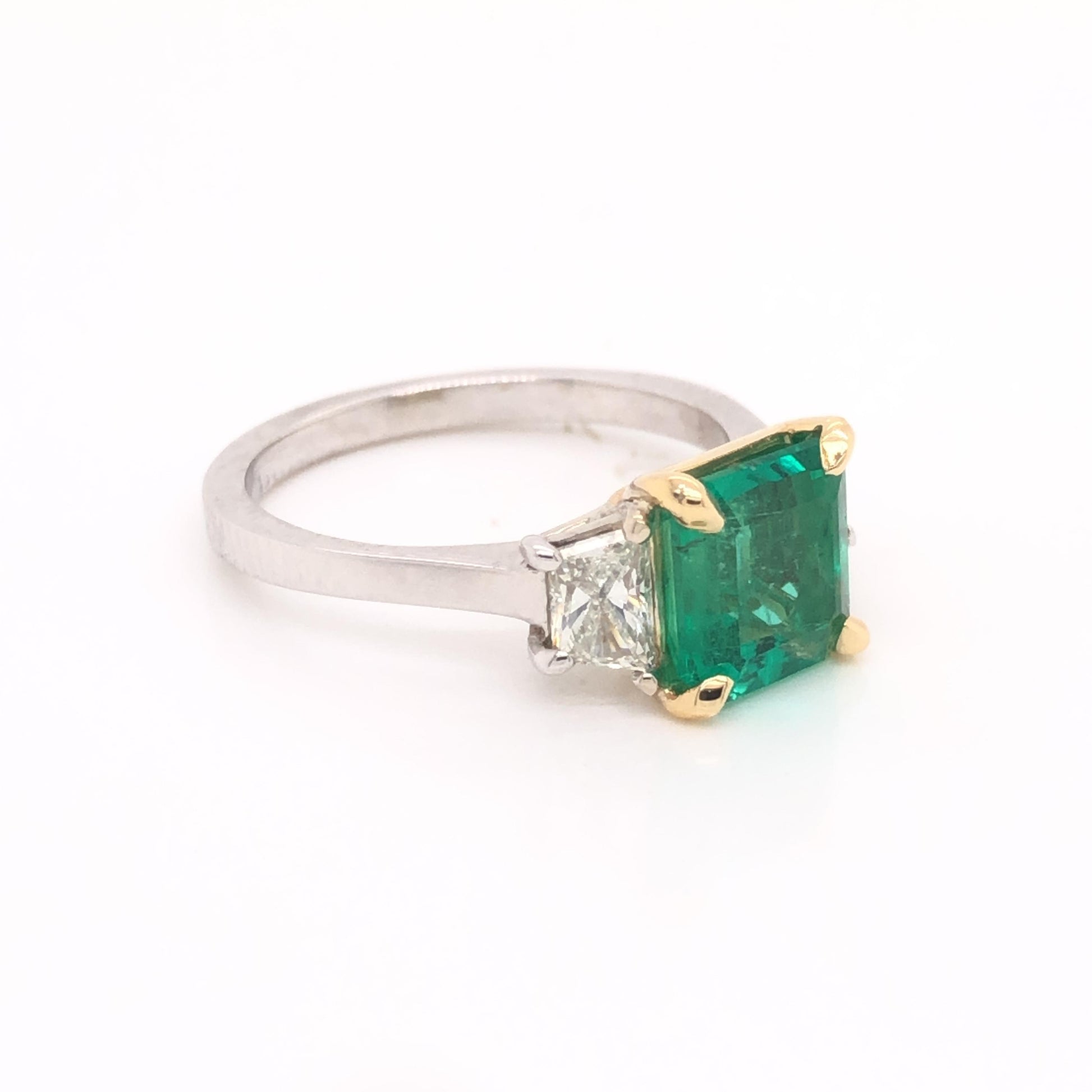 Colombian Emerald & Diamond 18k White Gold Ring 2.80 Tcw