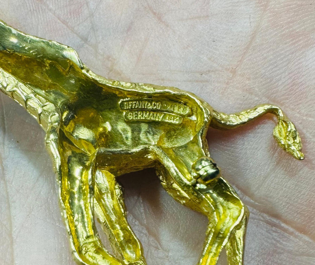 Tiffany & Co. Giraffe Brooch Textured 18k Gold Diamonds & Sapphires 1989 Germany