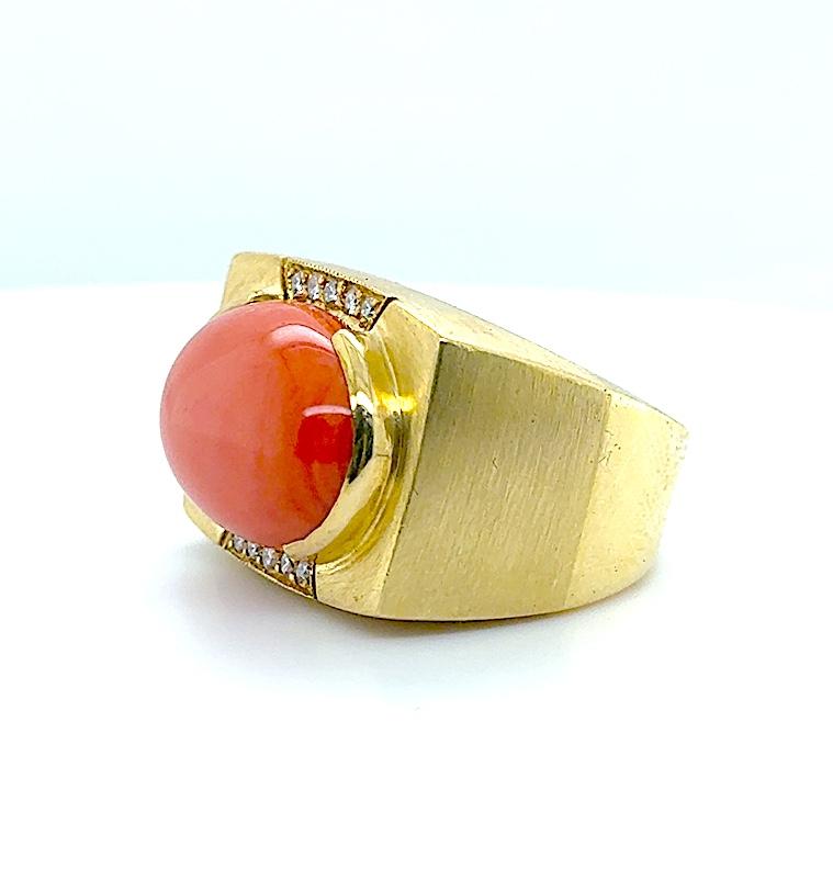 Estate Coral & Diamond 18k Yellow Gold Statement Ring